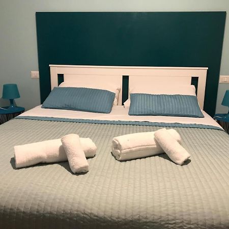 Dormi A Roma Bed & Breakfast Bagian luar foto